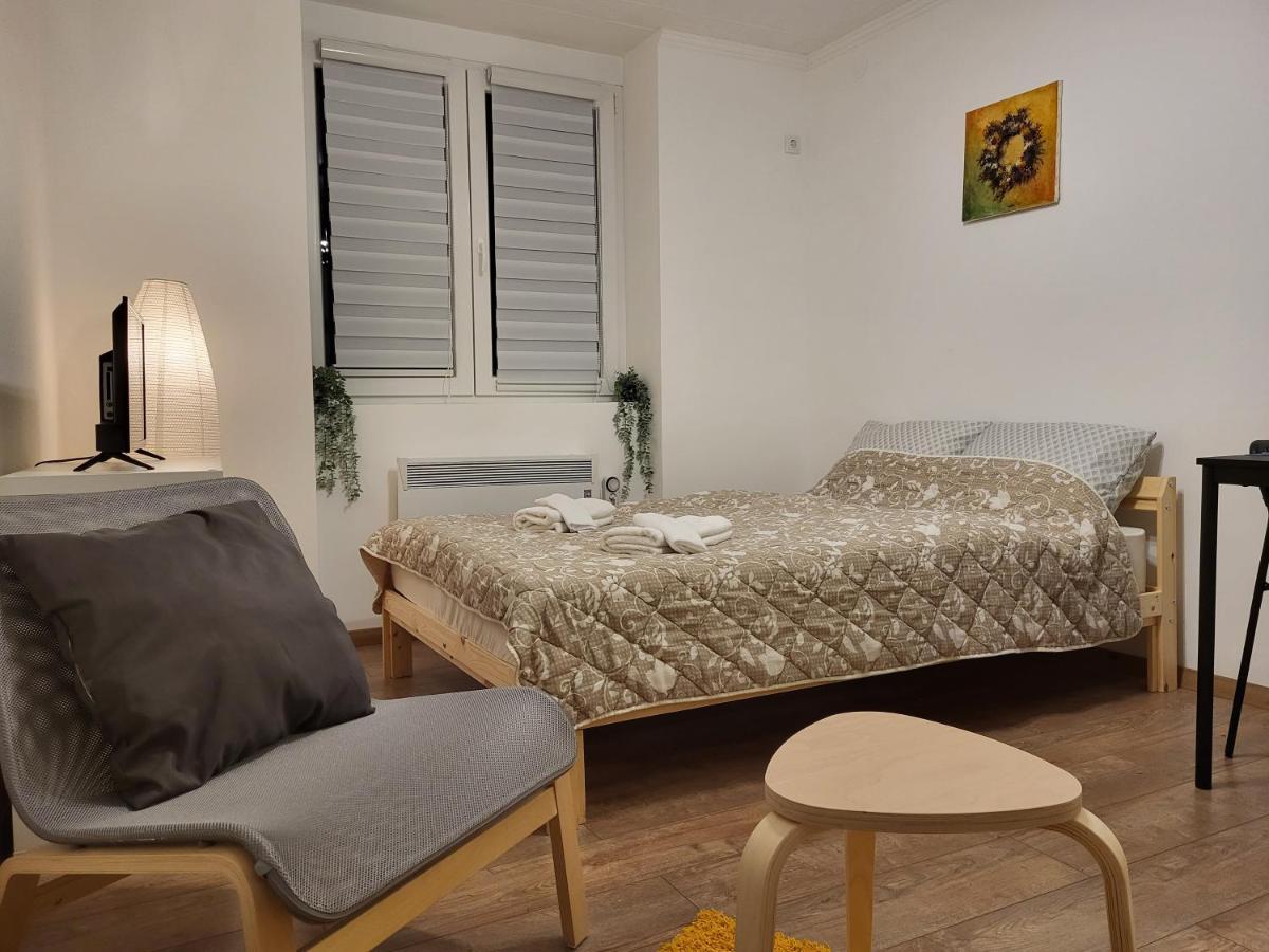 Lotta Apartment Белград Екстер'єр фото
