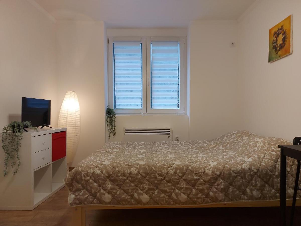Lotta Apartment Белград Екстер'єр фото